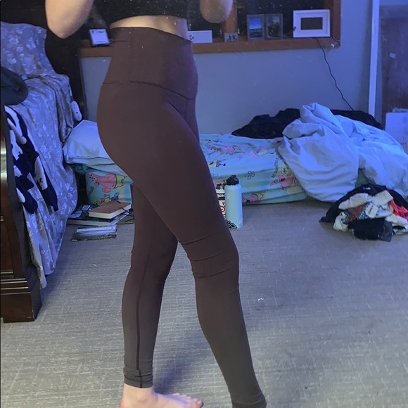 Purple hombre lululemon leggings athletic material - Picture 4 of 6